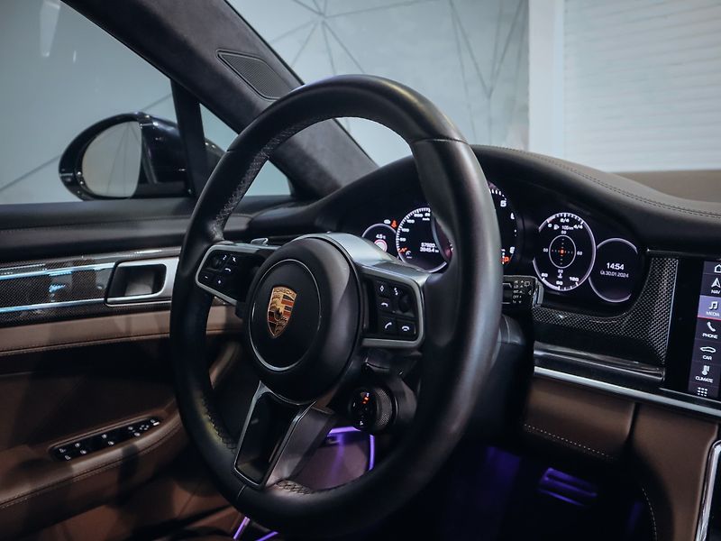 Porsche Panamera GTS Sport Turismo 338 kW - fotka 20 z 40