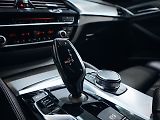 BMW Řada 5 530d xDrive M-paket 195 kW - náhled 13
