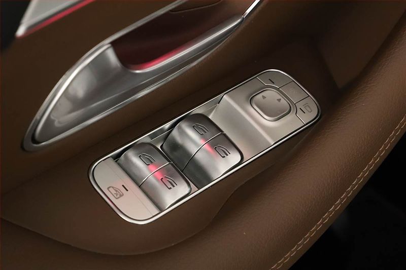 Mercedes-Benz GLE (2025) 300 d, Advanced Plus - fotka 19 z 20