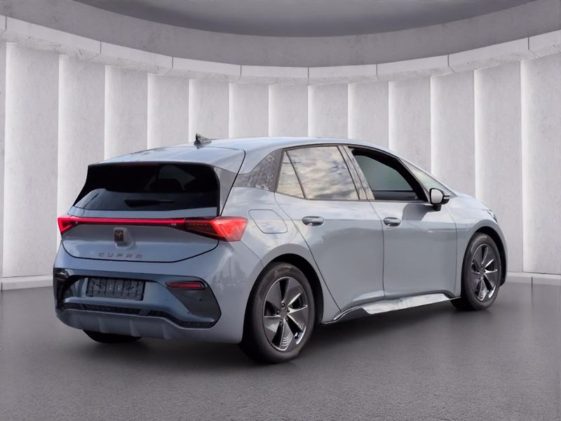 Cupra Born 150kW LED Carplay Ambient - fotka 5 z 17