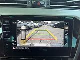 Volkswagen Passat 2,0 TDi DSG DPH  Webasto,Kamer - náhled 19