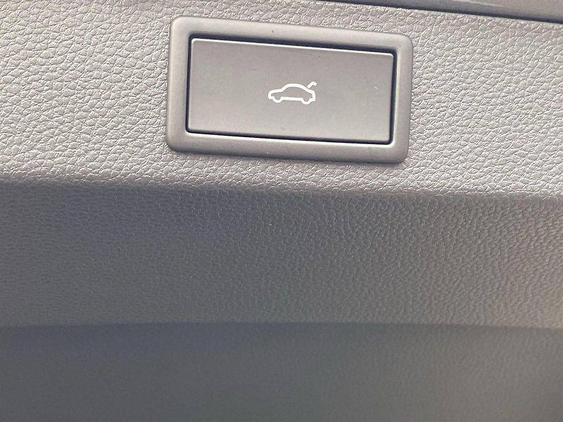 Škoda Karoq (2026) 1.5 TSI DSG Sportline - fotka 16 z 45