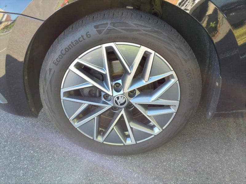 Škoda Octavia 2,0 TDI WEBASTO TAŽNÉ PANORAMA - fotka 8 z 11
