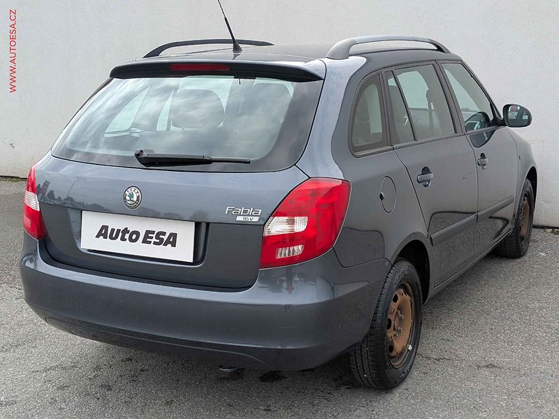 Škoda Fabia (2009) 1.4 16V, 1.maj, AC, temp - fotka 4 z 14