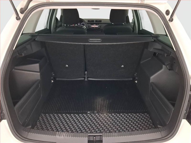 Škoda Fabia (2022) Style 1.0 TSI, ČR,1.maj - fotka 13 z 19