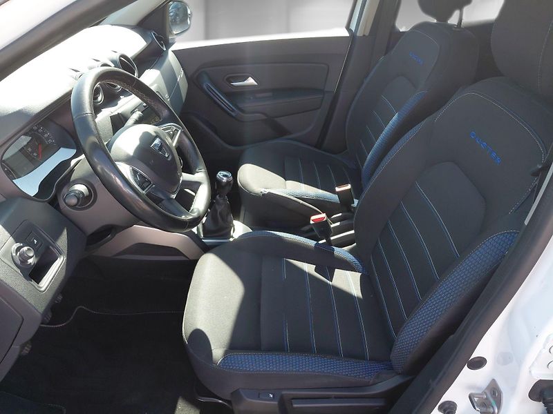 Dacia Duster (2020) 1,3 TCe 110 KW Prestige 4x4 - fotka 14 z 23