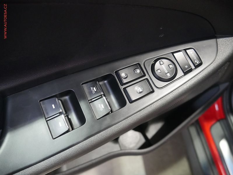 Hyundai Tucson (2020) 2.0 CRDi, ČR, N-Line, AT - fotka 20 z 21
