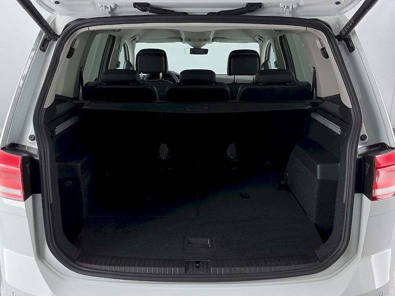 Volkswagen Touran (2025) Comfortline GOAL 1.5 TSI 110kW - fotka 30 z 32