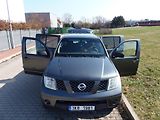 Nissan Pathfinder (2006) 2.5 DCi 4x4 manuál redukce  - náhled 16