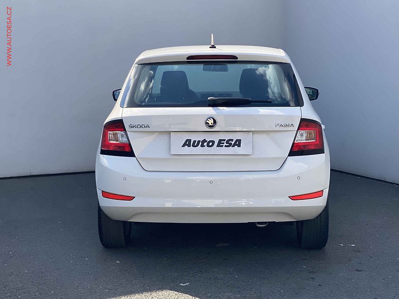 Škoda Fabia (2019) 1.0 TSi, Ambition - fotka 5 z 16