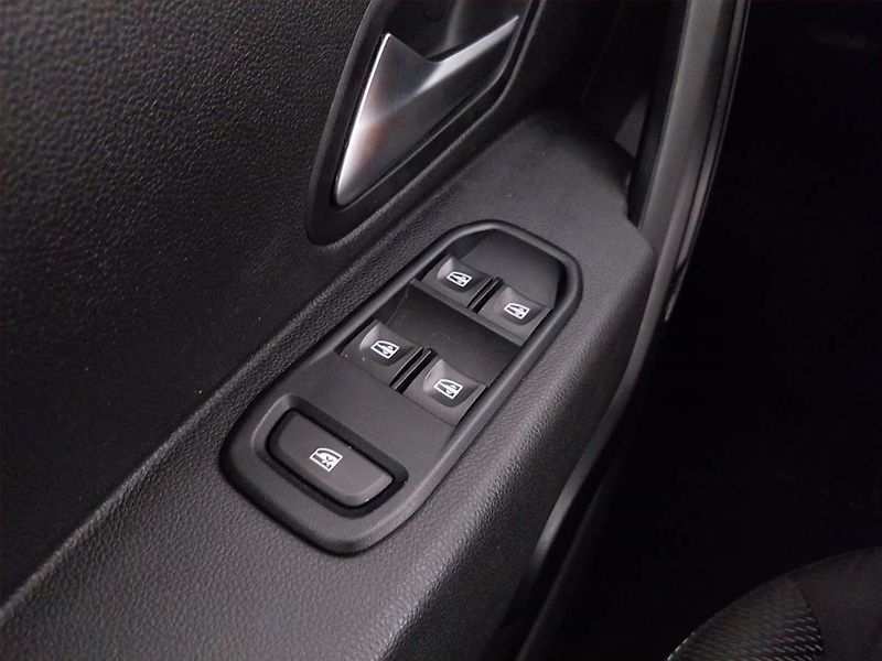 Dacia Duster (2018) 1.6 SCe, LPG, Serv.kniha - fotka 21 z 22