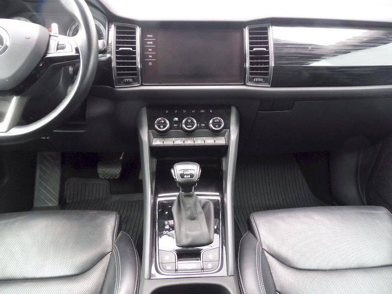 Škoda Kodiaq (2018) Style 2,0 TDI 110kW DSG 4x4 - fotka 11 z 30