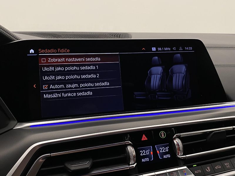 BMW X5 M50D xDrive CZ AUT REZERVACE - fotka 105 z 123