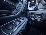 RAM 1500 (2024) LIM 4X4 291KW 5,7 HEMI 6 DPH - náhled 26