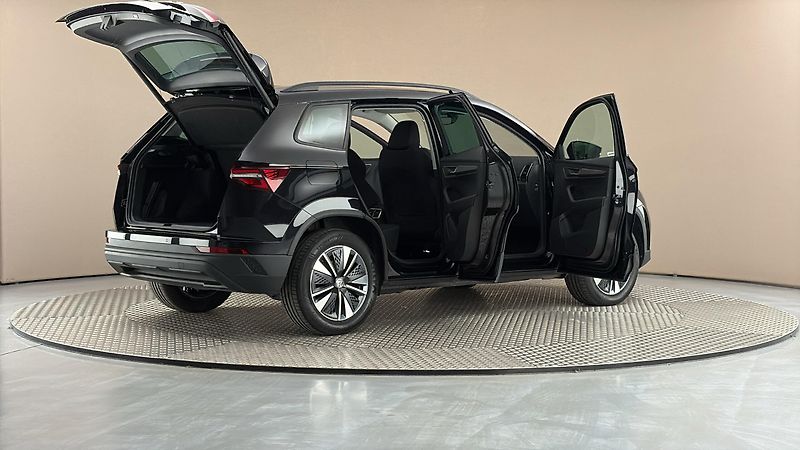 Škoda Karoq 2.0 TDI DSG 4x4 Style - fotka 6 z 29