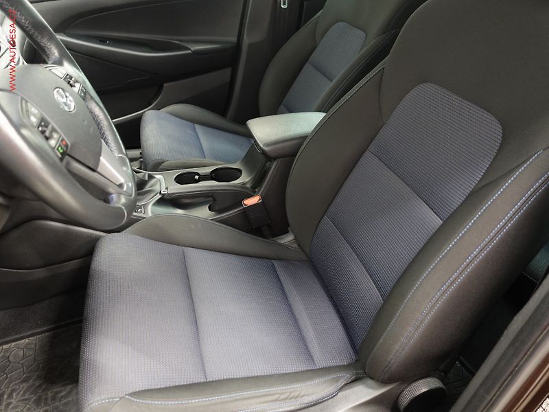 Hyundai Tucson (2017) 1.7crdi, ČR, servis.kniha - fotka 10 z 14