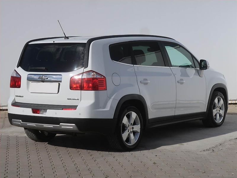 Chevrolet Orlando (2013) 2.0 VCDi, 7 míst, Tempomat - fotka 5 z 18
