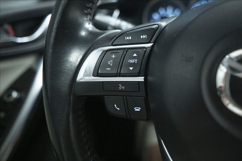 Mazda CX-5 2,5 SKYACTIV AWD AT WEBASTO ČR - fotka 21 z 41