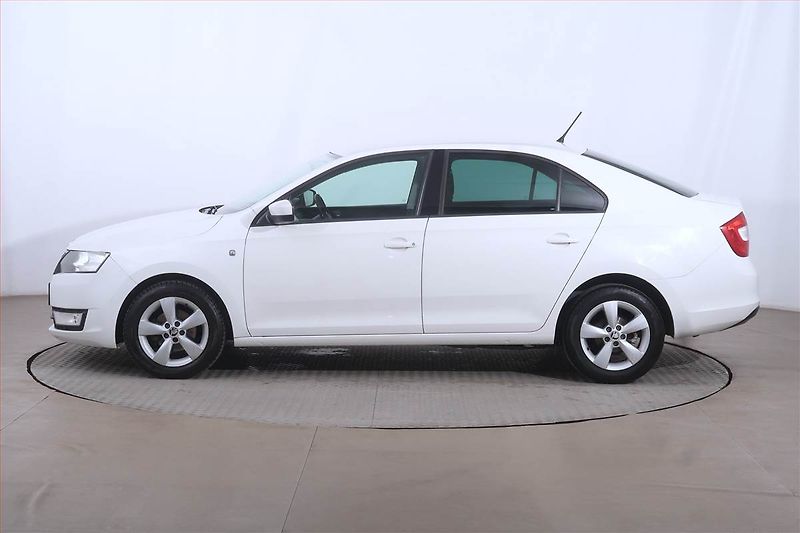 Škoda Rapid (2014) 1.2 TSI, Tempomat - fotka 3 z 20