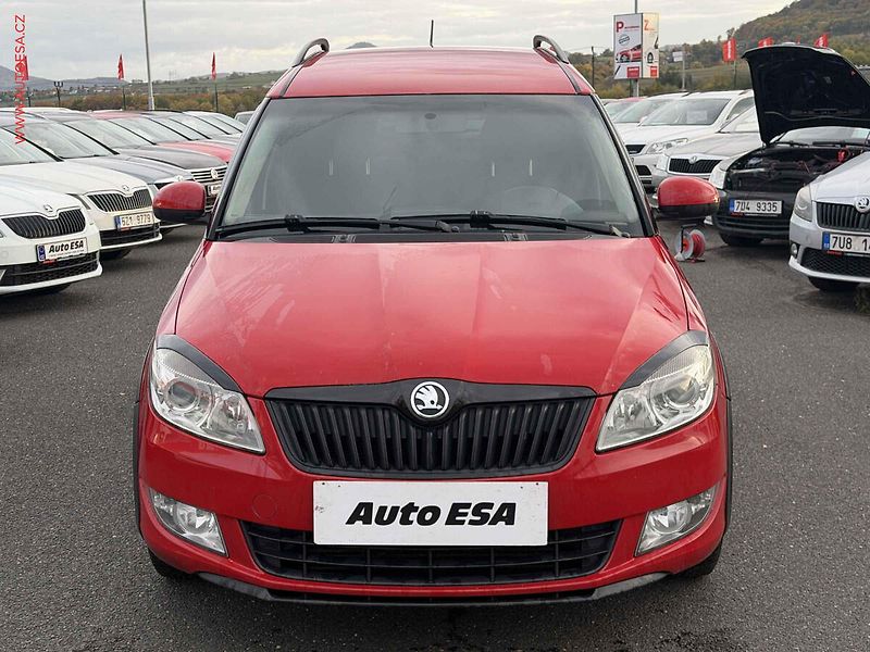 Škoda Roomster (2011) 1.6 TDi, ČR, Attractive - fotka 2 z 18