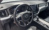 Volvo XC60 2,0 D,140kW,D4,4x4,AUT. R-DESI - náhled 12