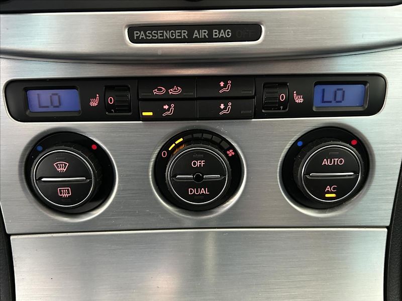 Volkswagen Passat 2,0   TDI 103kW,4MOTION,CR - fotka 18 z 25