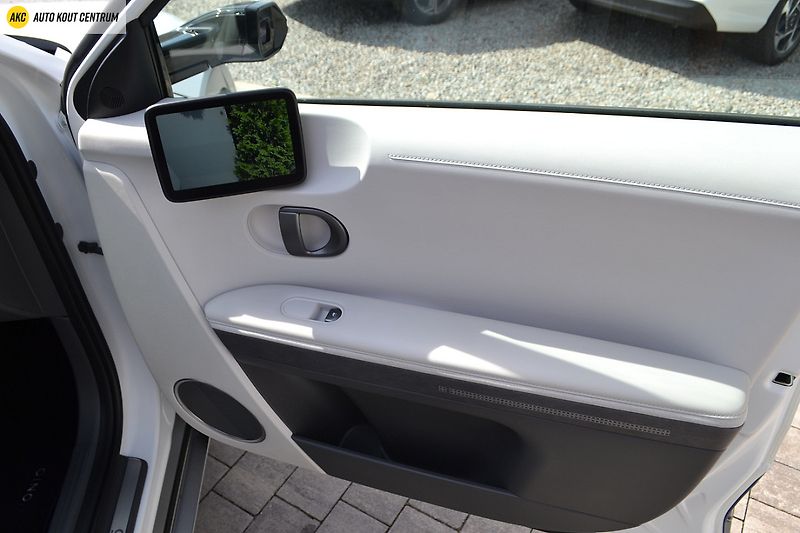 Hyundai Ioniq 5 STYLE PREMIUM 4x4 POWER 84kWh - fotka 17 z 84