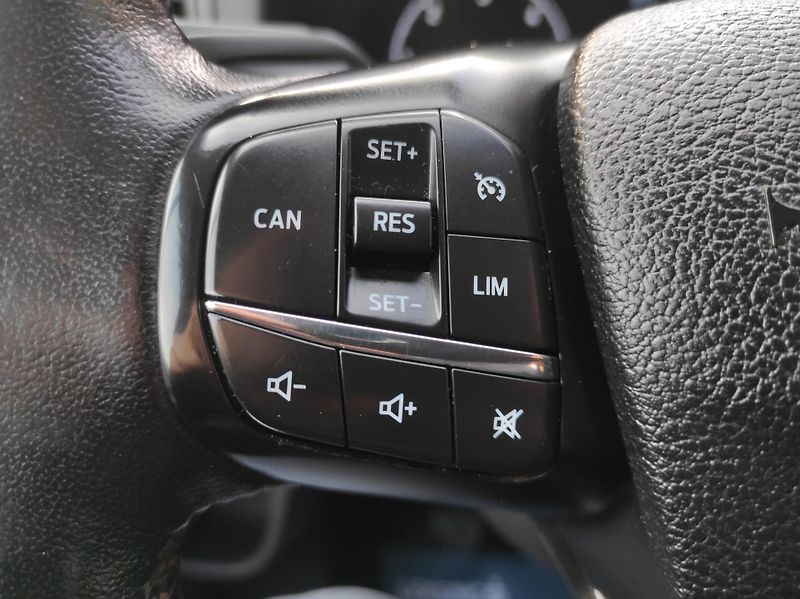 Ford Transit 2,0eBlue DCiV,L3,5 míst,Tažné - fotka 24 z 31