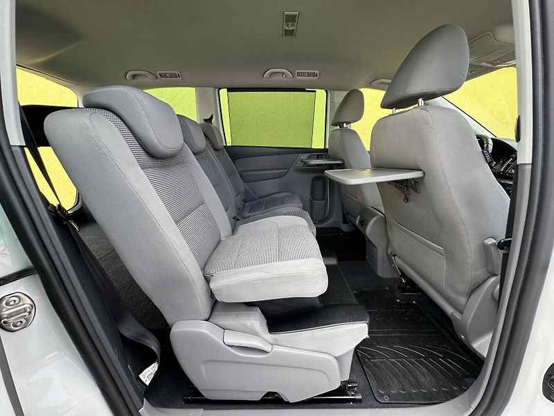 Volkswagen Sharan (2010) DSG 2.0TDI/125kW*5.Míst*1.Maj. - fotka 24 z 38