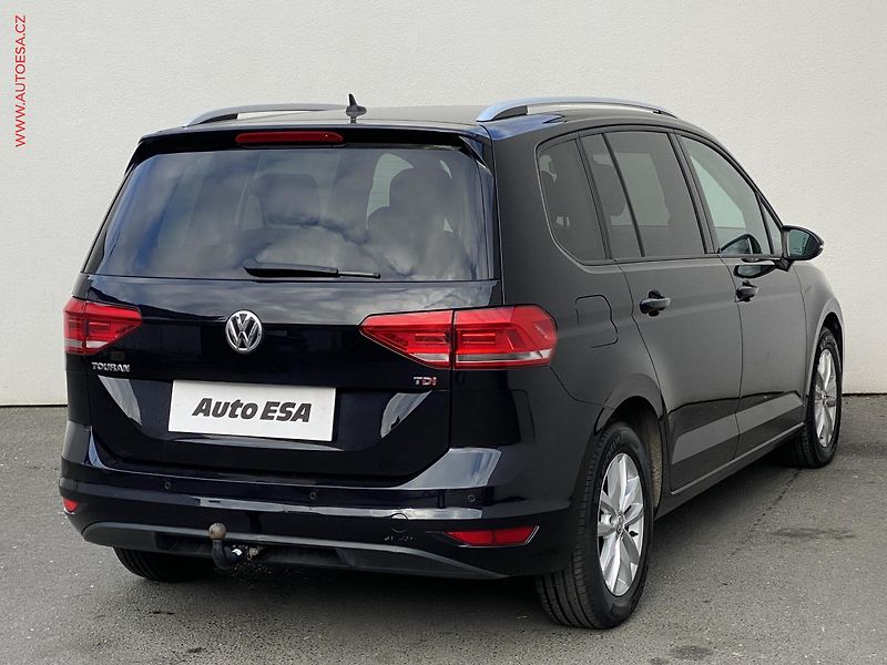 Volkswagen Touran (2017) 1.6 TDi, STK11/27 - fotka 4 z 19