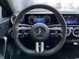 Mercedes-Benz Třídy A A-Třída 200 AMG Night - náhled 11