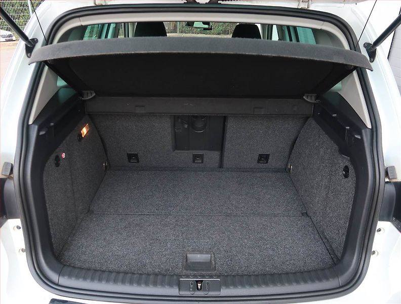Volkswagen Tiguan (2014) 2.0 TDI, Navi, Tempomat - fotka 14 z 22