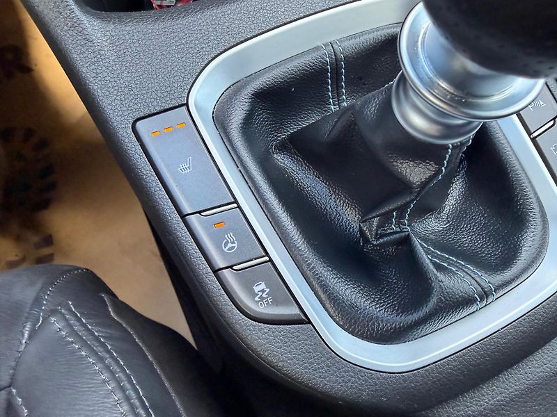 Hyundai i30 T-GDI 280 N Performance - fotka 25 z 36