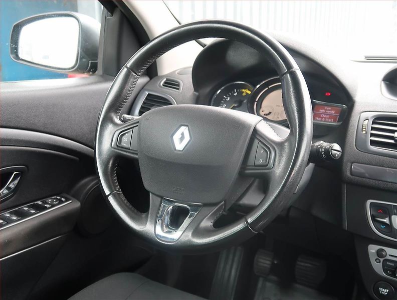 Renault Mégane (2015) Limited 1.5 dCi, Tempomat - fotka 19 z 19