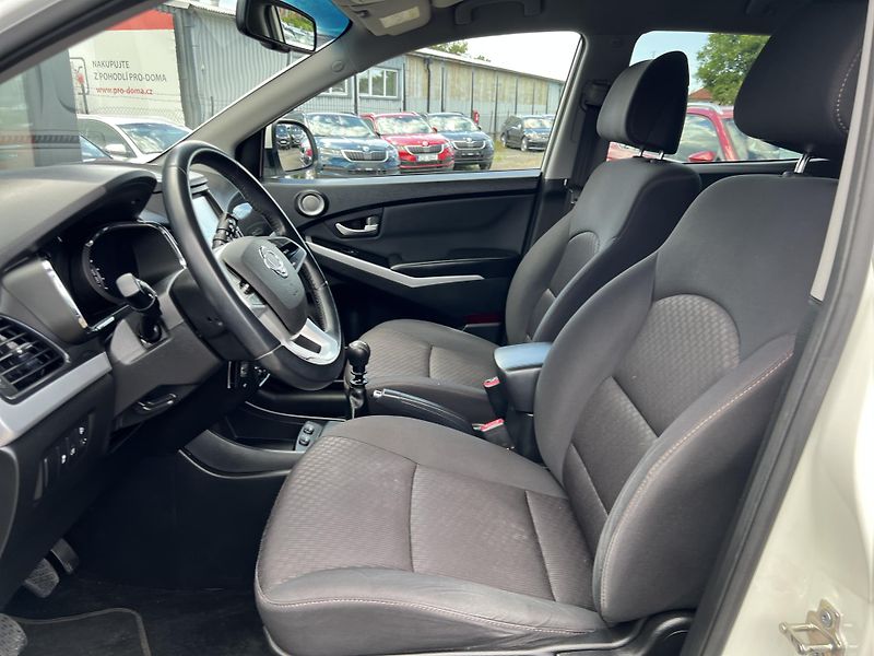 SsangYong Korando 2.0e-XGi NAVI KAMERA KLIMA - fotka 9 z 45