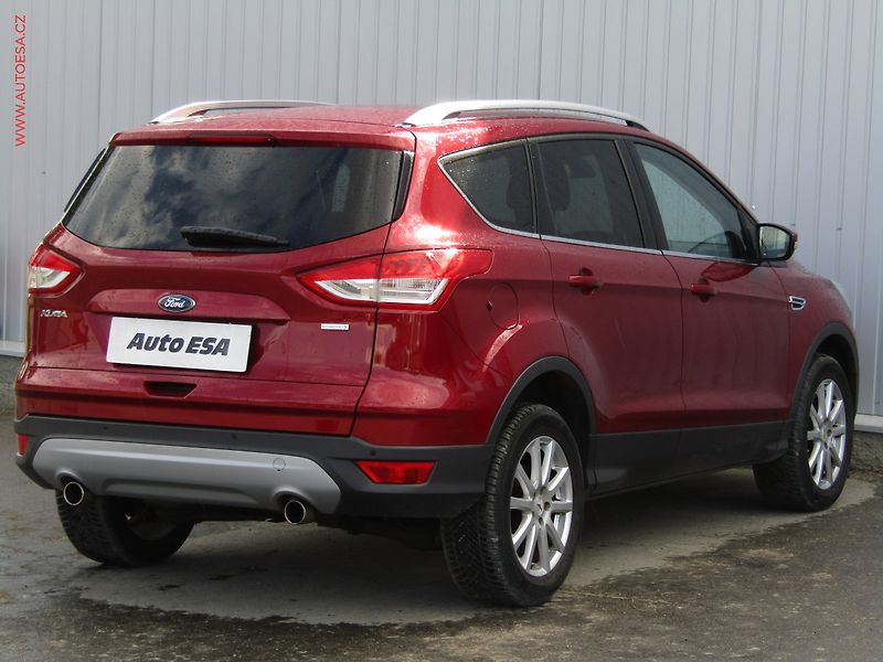 Ford Kuga (2015) 1.5EB, Trend Plus - fotka 4 z 18