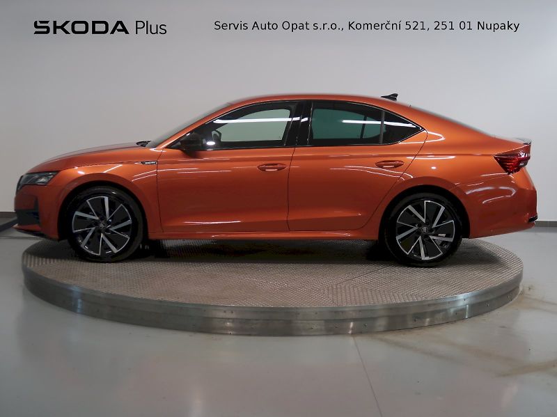Škoda Octavia (2026) SPORTLINE 2.0TDI DSG CANTON LE - fotka 3 z 44