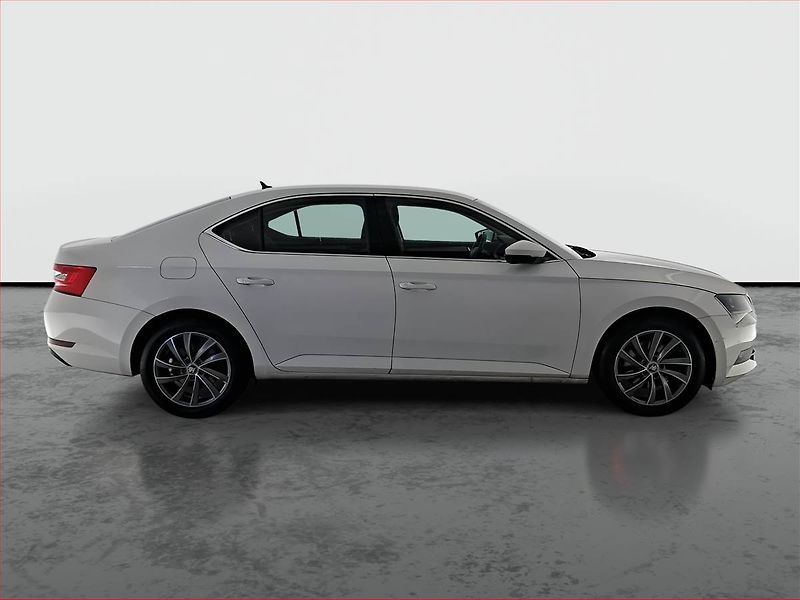 Škoda Superb (2017) Style 2.0 TDI, Automat - fotka 6 z 17
