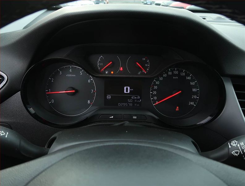 Opel Crossland X (2021) 1.2 Turbo, ČR,1.maj - fotka 11 z 16