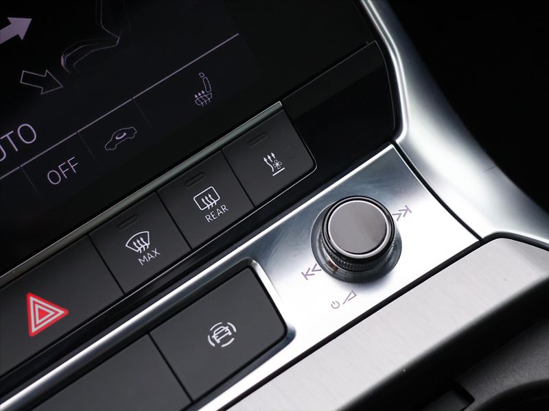 Audi A7 3,0 50TDI S-Line Quattro CZ DP - fotka 26 z 36