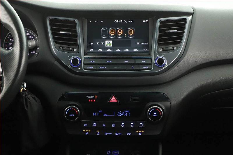 Hyundai Tucson (2018) 1.7 CRDi, Navi, Tempomat - fotka 11 z 19