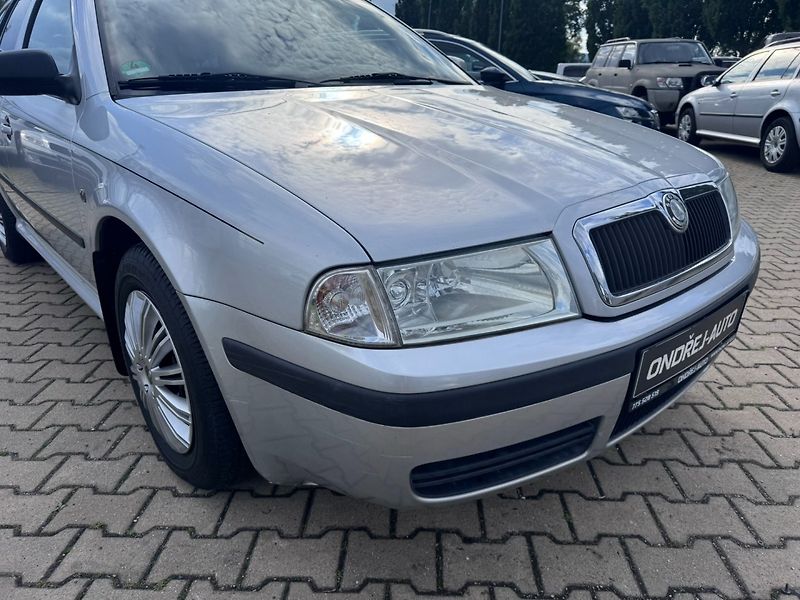 Škoda Octavia (2008) 1,9 TDI 74 KW TAŽNÉ - fotka 10 z 40