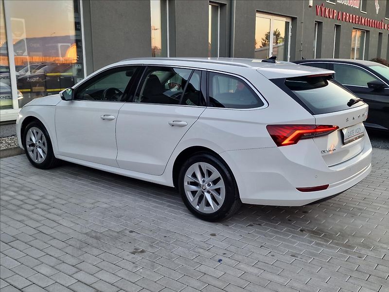 Škoda Octavia 1.0TSI 81kW Style Combi,1.Maj - fotka 7 z 50