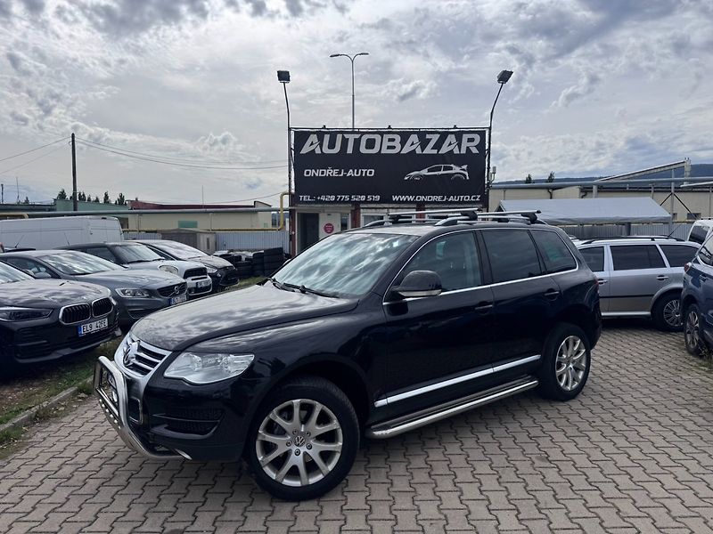 Volkswagen Touareg (2010) 4X4 3,0 TDI V6 176 KW - fotka 1 z 47