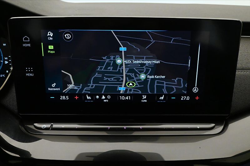 Škoda Octavia 2,0 TDI 110 kW DSG STYLE Záruk - fotka 20 z 31
