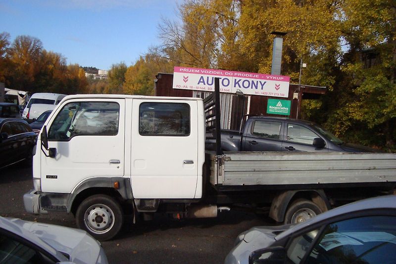 Nissan Cabstar (2003) 3.0TDi,88Kw,6-míst,STK+ME 9/28 - fotka 4 z 53