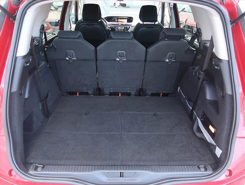Citroën C4 Picasso (2014) 2.0 HDI, 7 míst, Navi - fotka 14 z 18
