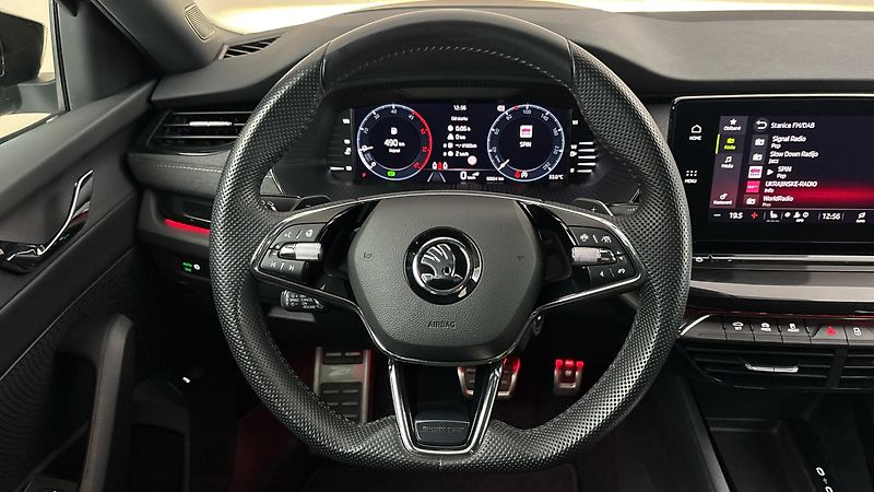 Škoda Octavia 2.0 TDI DSG 4x4 Sportline Comb - fotka 9 z 29