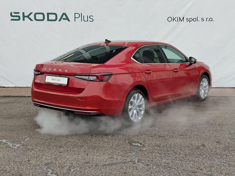 Škoda Superb (2024) L&K 2,0 Tdi 110 Kw DSG - fotka 2 z 41