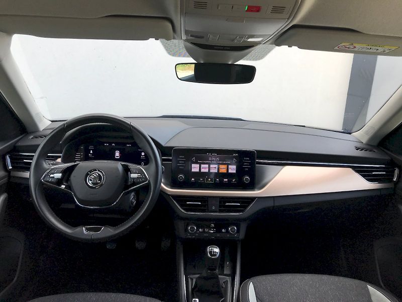 Škoda Kamiq (2021) STY TS 81/1.0 M6F - fotka 5 z 25